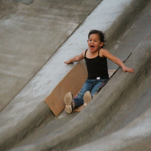 weeeee..the cement slides are soooo fun!!